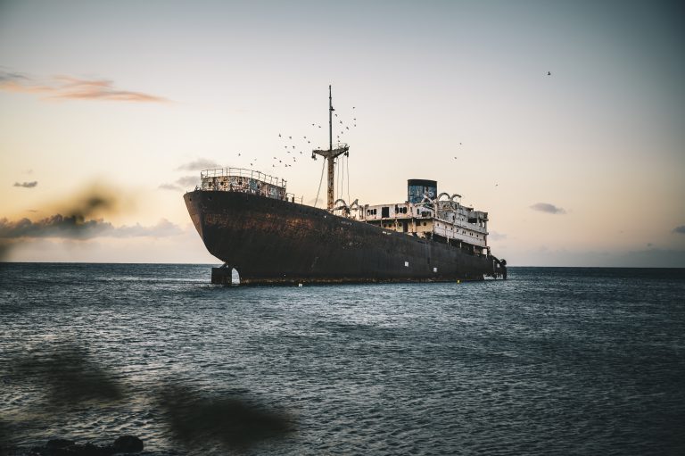 Telamon Shipwreck, a paradise for divers
