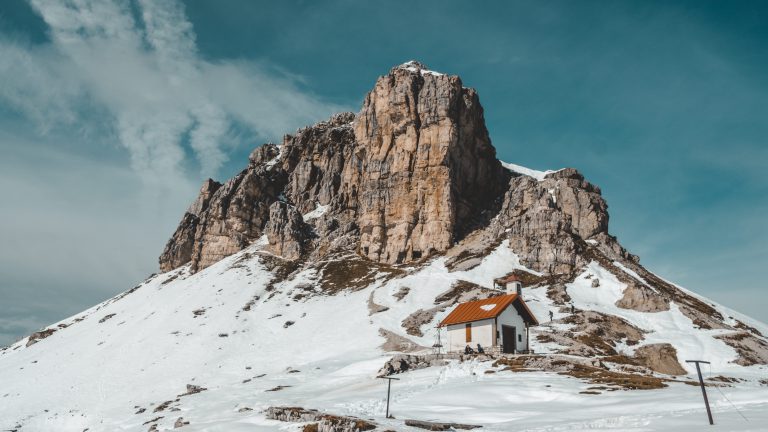 Top 5 best hikes in the Dolomites, Italy