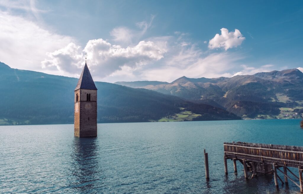 Legend of Lago di Resia - Lago di Resia and it’s submerged church