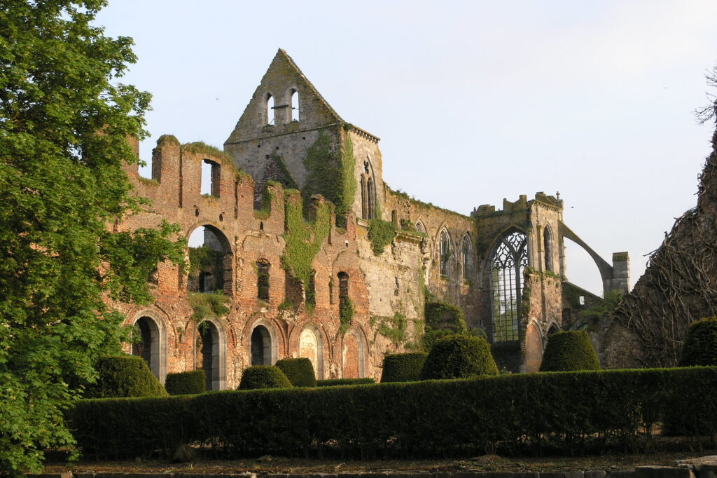 Aulne Abbey - Aulne Abbey, a historical landmark in the Valley of Peace