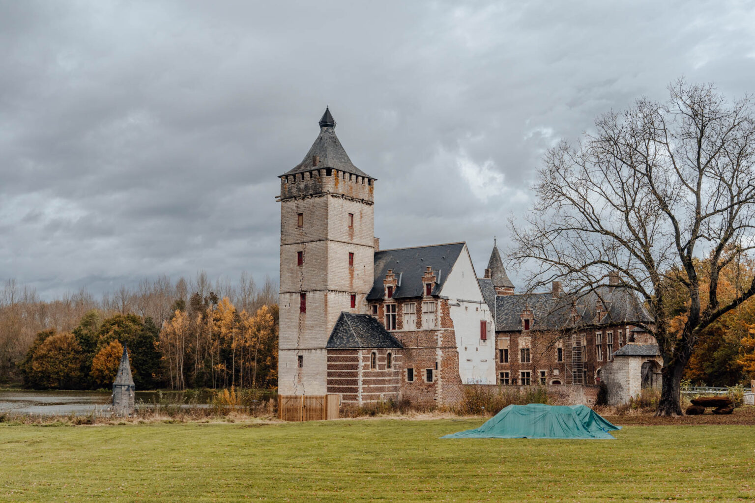 Horst Castle, a complete guide (with map and photos)