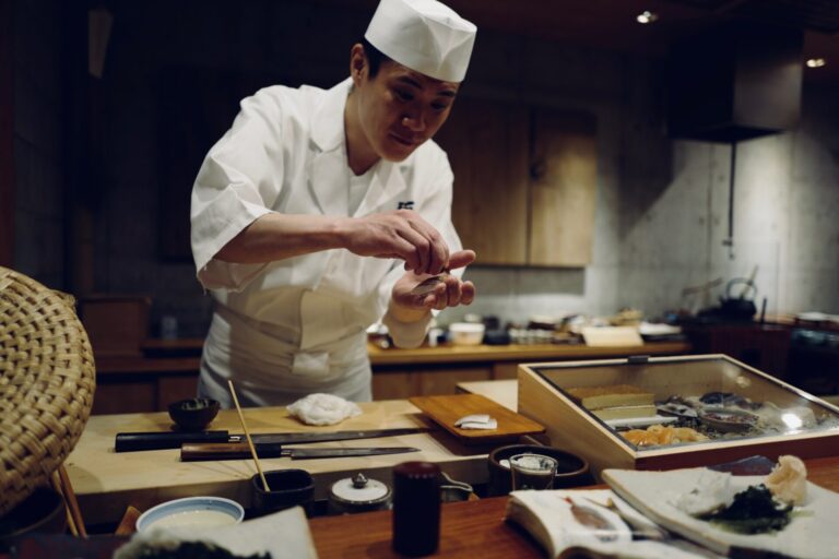 The Japanese cuisine: A Guide to the 14 Most Iconic Dishes, from Sushi to Gyudon