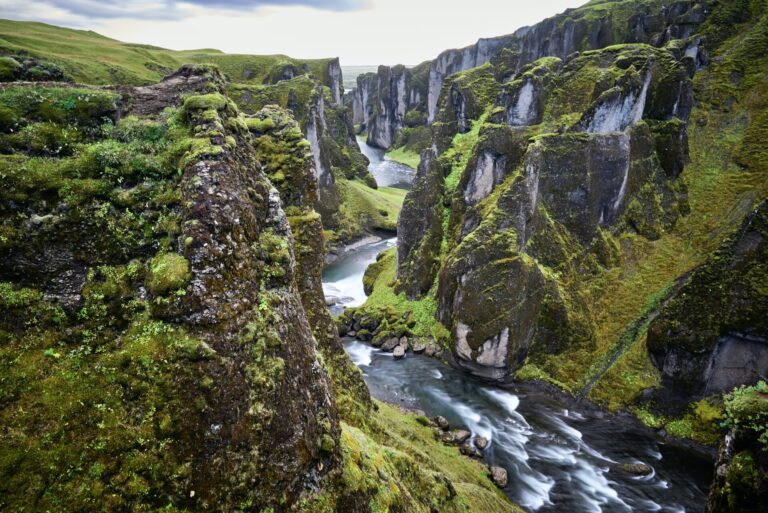 Fjadrargljufur Canyon: A Guide to the Towering Cliffs and Winding River