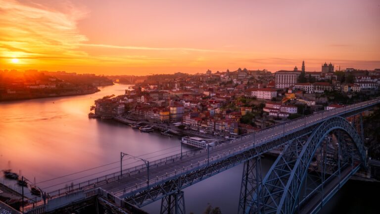 Porto 3 Day Itinerary: Uncover the Rich History and Culture of Porto in 72 Hours